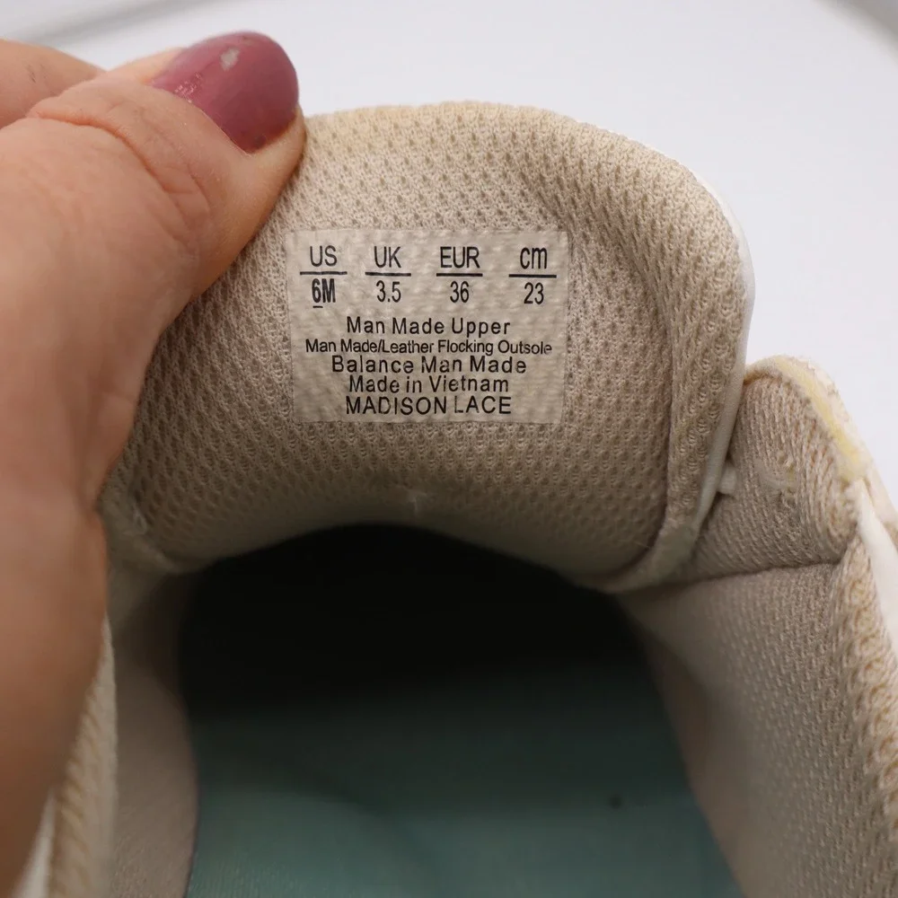 Dr. Scholls Sneakers Womens 6 Madison Lace White Platform Gum Sole Excellent